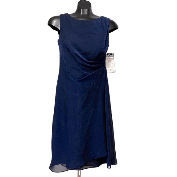 𝅺nwt DONNA RICCO Blue Knot Waist Sleeveless Satin Dress Size 6P - Picture 1 of 5